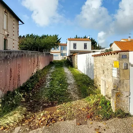 In St-georges-de-didonne * Saint-Georges-de-Didonne
